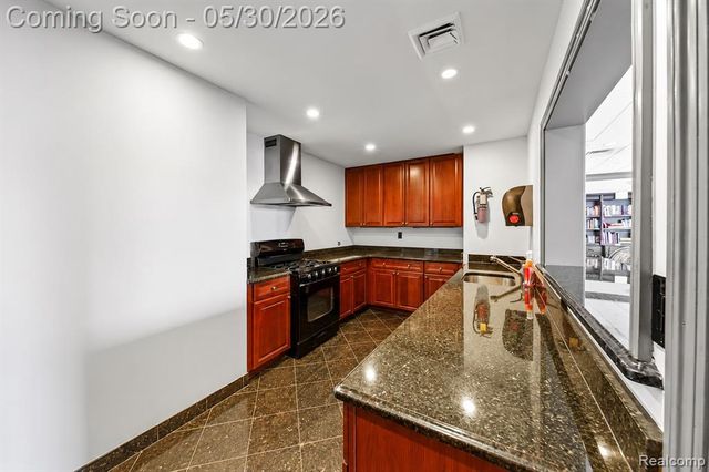 250 E Harbortown Drive 205, Detroit, MI 48207