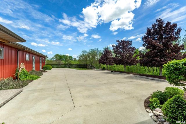 5122 230TH Street North, Port Byron, IL 61275