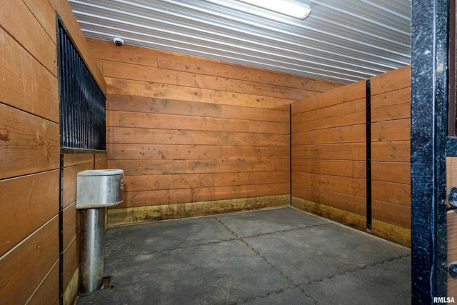 5122 230TH Street North, Port Byron, IL 61275