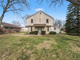 2717 Winthrop Court, Ann Arbor, MI 48104