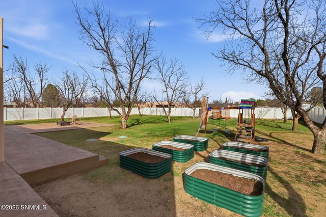 3011 Rio Hondo Street, Las Cruces, NM 88005