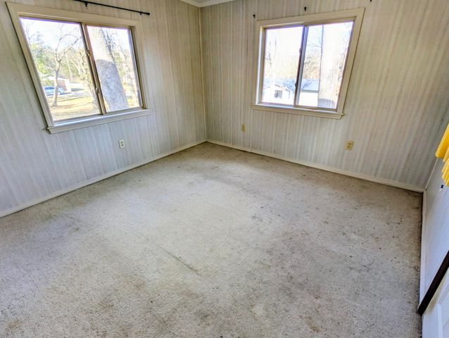 439 Driftwood Lane, Reeds Spring, MO 65737