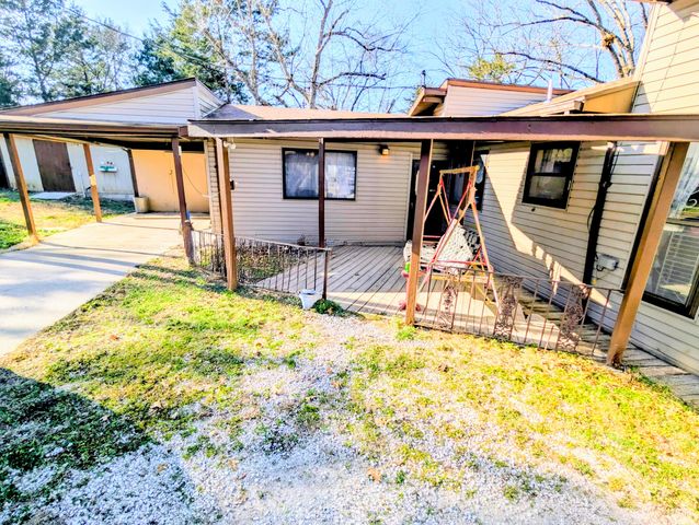 439 Driftwood Lane, Reeds Spring, MO 65737