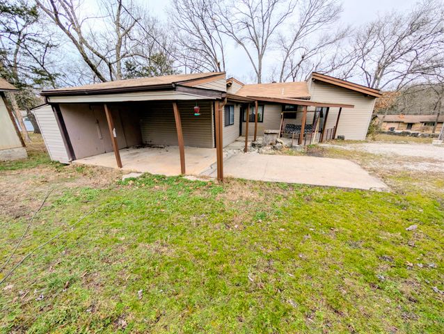 439 Driftwood Lane, Reeds Spring, MO 65737