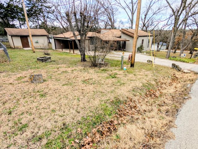 439 Driftwood Lane, Reeds Spring, MO 65737