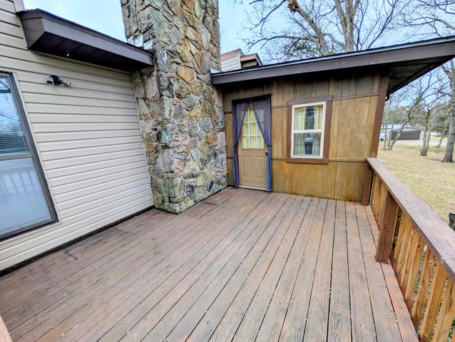 439 Driftwood Lane, Reeds Spring, MO 65737