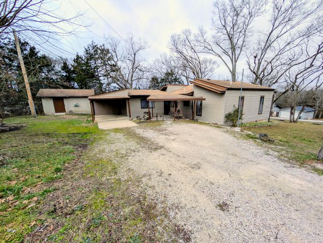 439 Driftwood Lane, Reeds Spring, MO 65737