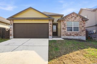 7614 Eclipse Mark, San Antonio, TX 78252
