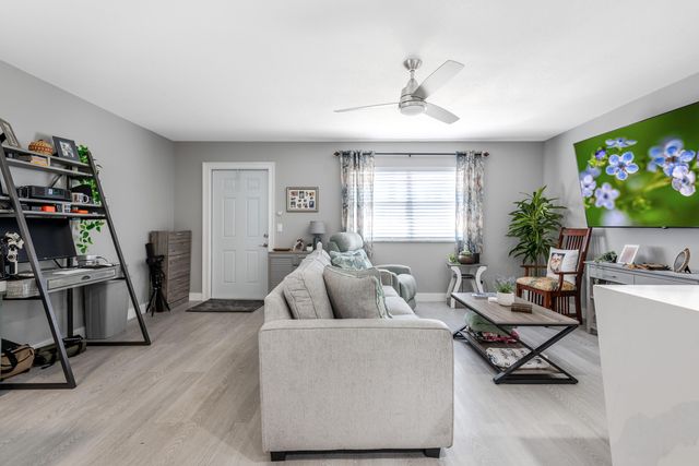 191 Seville H H, Delray Beach, FL 33446