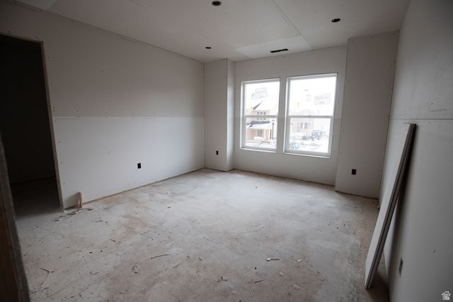 1063 W AUDREY LN, Woods Cross, UT 84087