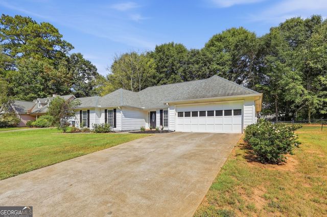 25 Manor Oak Lane, Covington, GA 30014