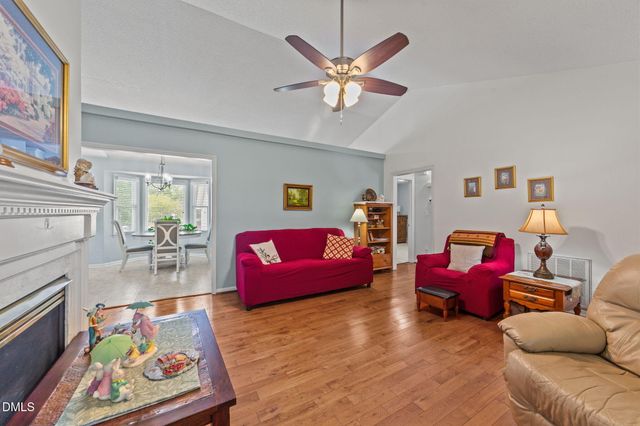 709 Slippery Bank Court, Benson, NC 27504