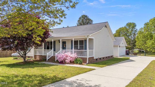 709 Slippery Bank Court, Benson, NC 27504