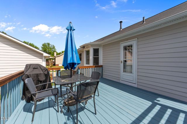 709 Slippery Bank Court, Benson, NC 27504