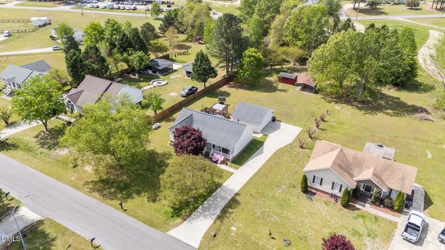 709 Slippery Bank Court, Benson, NC 27504