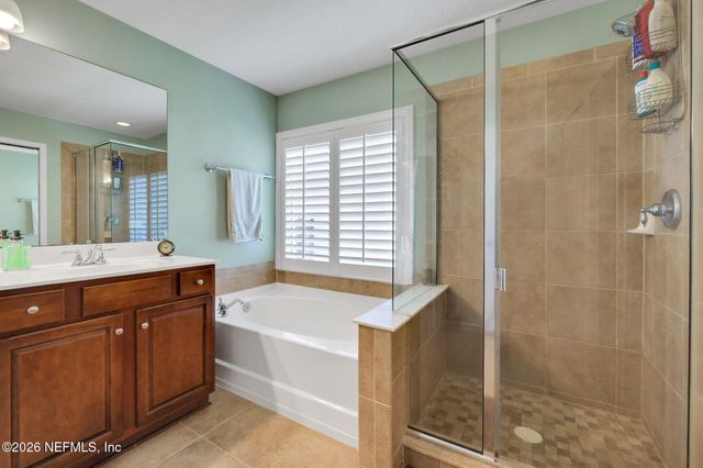 9223 SUNRISE BREEZE Circle, Jacksonville, FL 32256