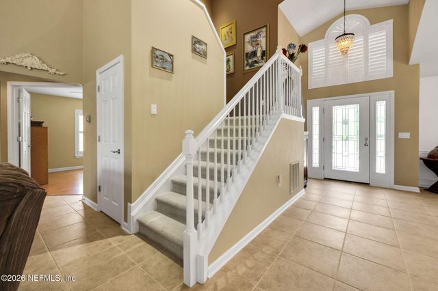 9223 SUNRISE BREEZE Circle, Jacksonville, FL 32256