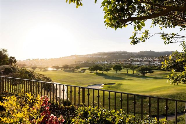 2 Monarch Beach Resort N, Dana Point, CA 92629