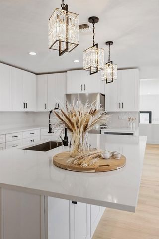 3406 W SWANN AVENUE, Tampa, FL 33609