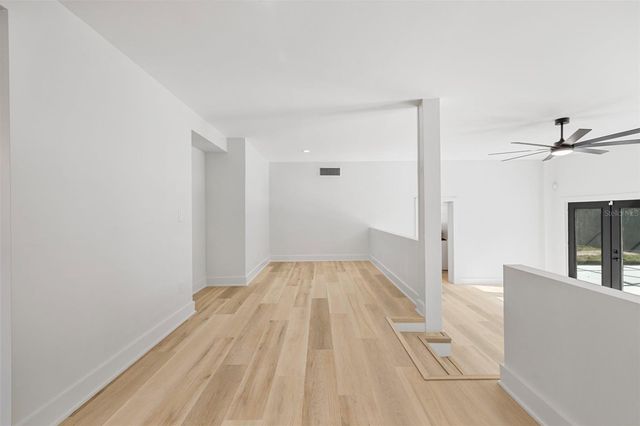 3406 W SWANN AVENUE, Tampa, FL 33609