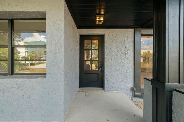 3406 W SWANN AVENUE, Tampa, FL 33609