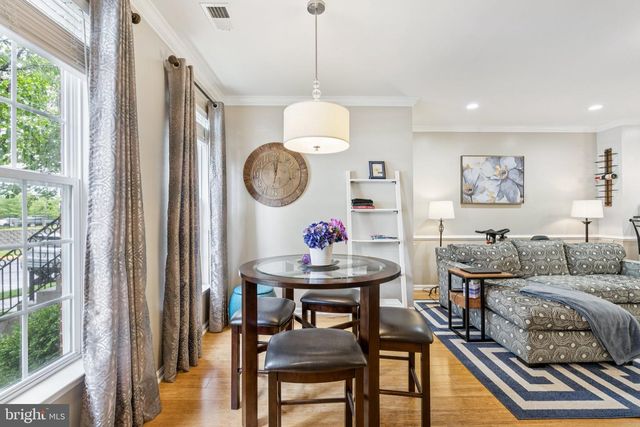 2415 RAINSWOOD LN, Woodbridge, VA 22191