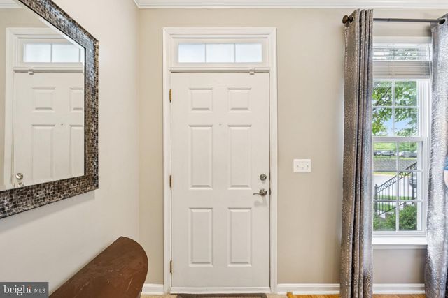 2415 RAINSWOOD LN, Woodbridge, VA 22191