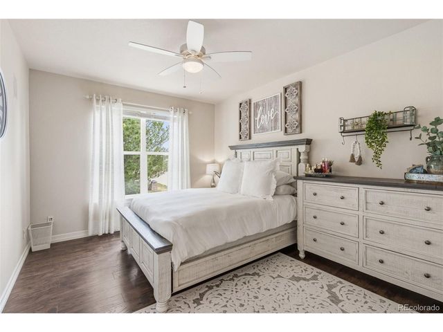 7312 Winter Berry Ln, Castle Pines, CO 80108