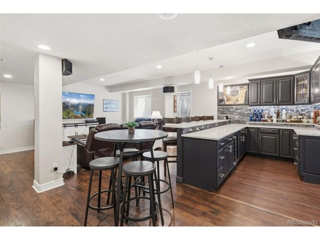 7312 Winter Berry Ln, Castle Pines, CO 80108