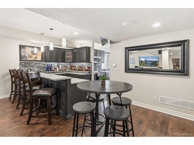 7312 Winter Berry Ln, Castle Pines, CO 80108