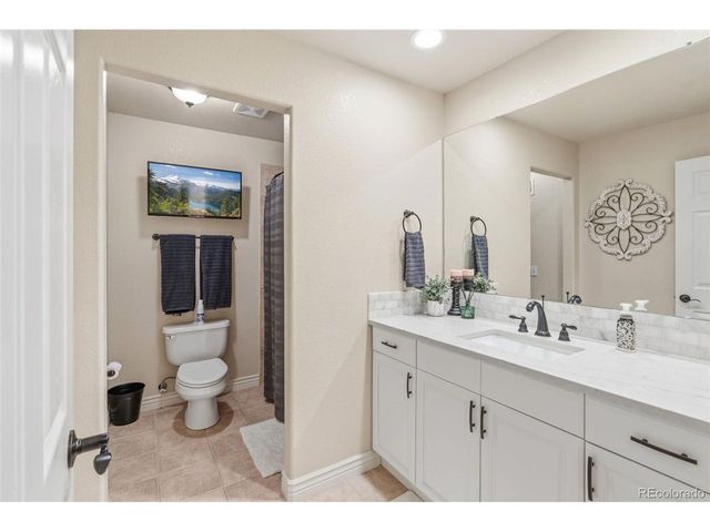 7312 Winter Berry Ln, Castle Pines, CO 80108