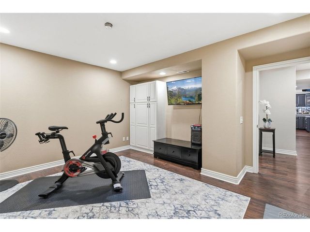 7312 Winter Berry Ln, Castle Pines, CO 80108