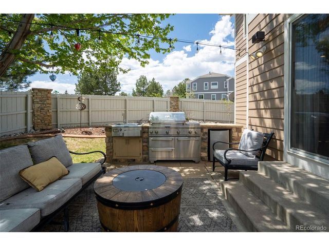 7312 Winter Berry Ln, Castle Pines, CO 80108
