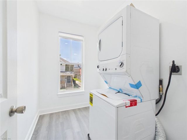 1528 Dungee ST, Norfolk, VA 23504