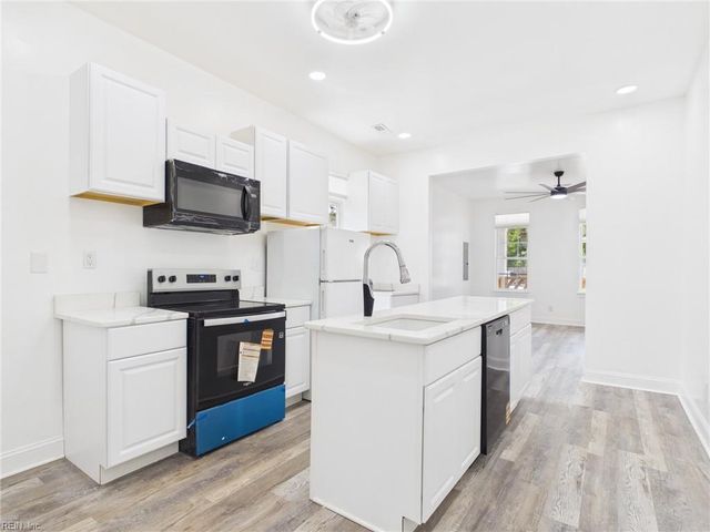 1528 Dungee ST, Norfolk, VA 23504