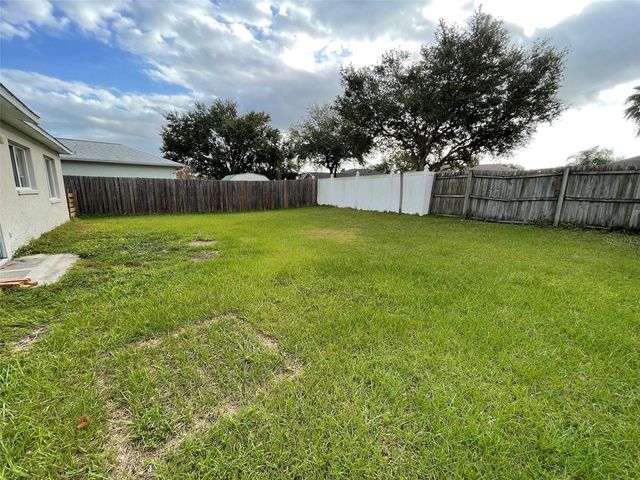 12115 FELDWOOD CREEK LANE, Riverview, FL 33579