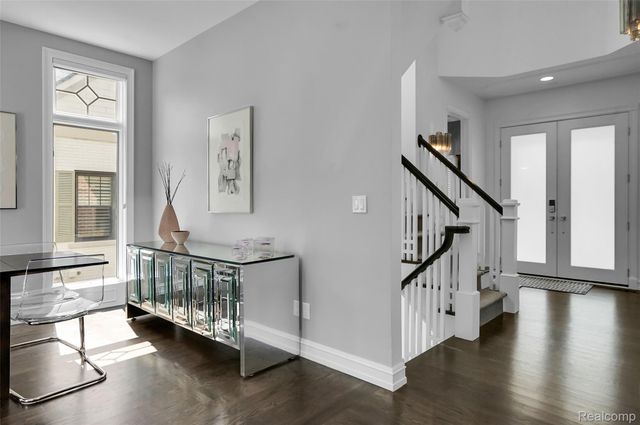 655 Chester Street, Birmingham, MI 48009