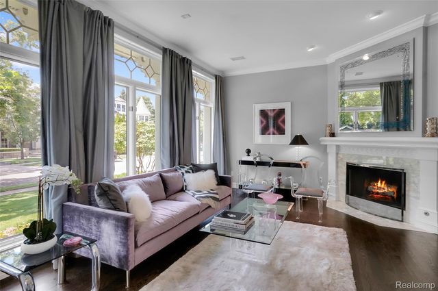 655 Chester Street, Birmingham, MI 48009