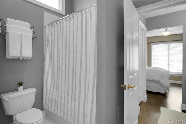 655 Chester Street, Birmingham, MI 48009