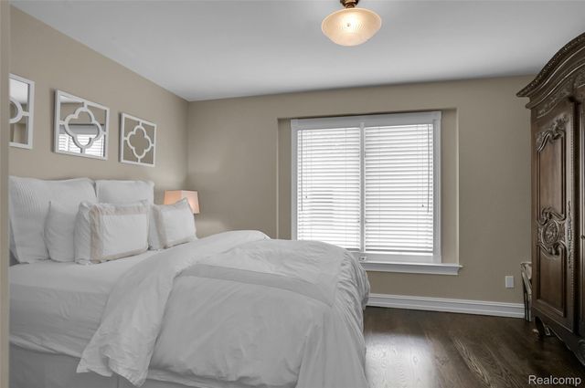 655 Chester Street, Birmingham, MI 48009