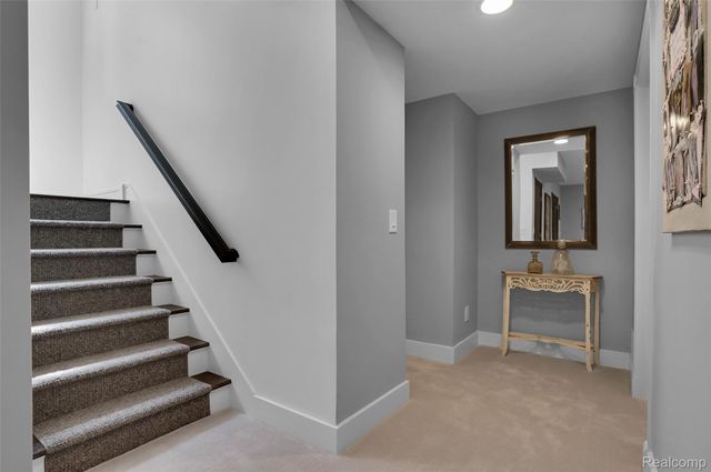 655 Chester Street, Birmingham, MI 48009