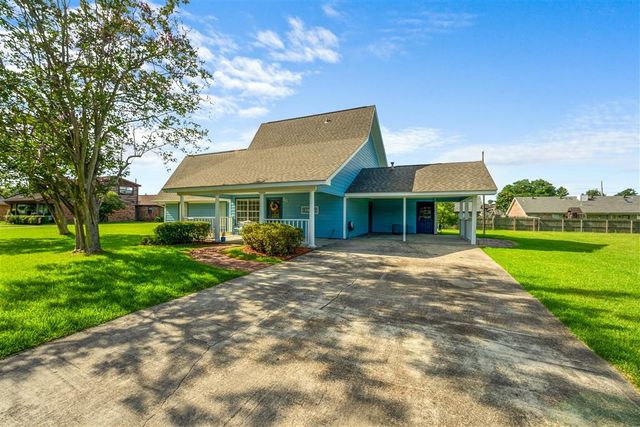 28 Hibiscus Road, Sulphur, LA 70663