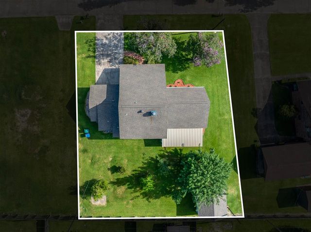 28 Hibiscus Road, Sulphur, LA 70663