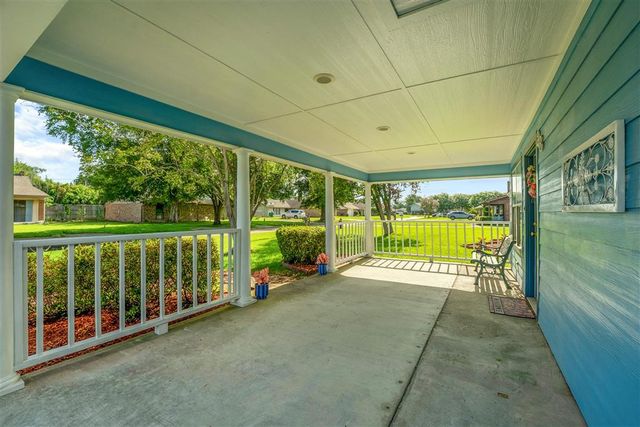 28 Hibiscus Road, Sulphur, LA 70663