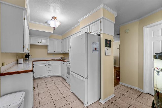 28 Hibiscus Road, Sulphur, LA 70663