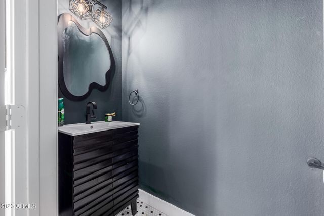 2222 E ARABIAN Drive, Gilbert, AZ 85296