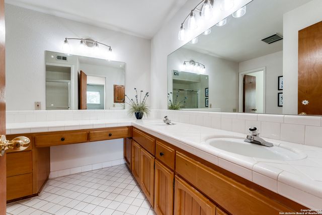11642 OPEN MEADOW ST, San Antonio, TX 78230