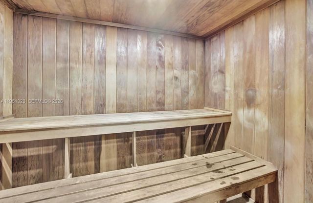 1170 N Federal Hwy 1110, Fort Lauderdale, FL 33304