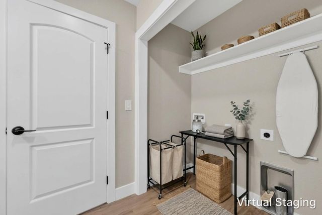 2296 Grove Ave, Sacramento, CA 95815
