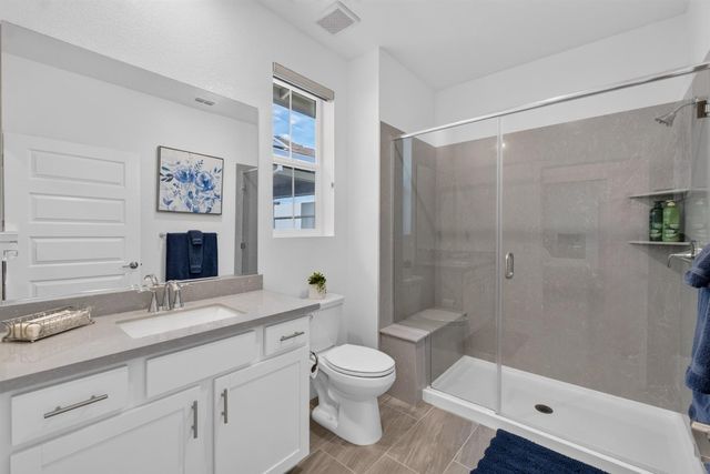 2073 Earthlight Ln, Roseville, CA 95747
